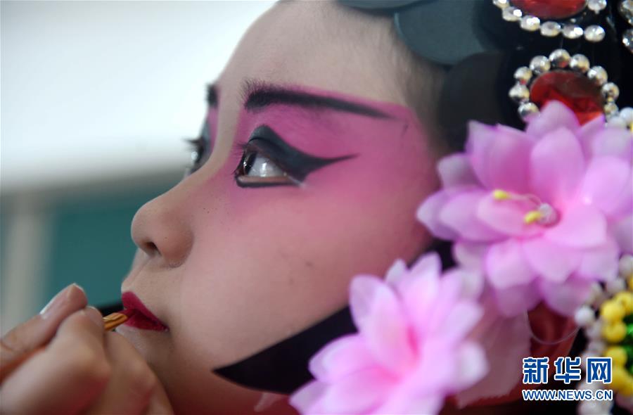 安徽瑤海:戲曲進(jìn)校園 傳承在身邊