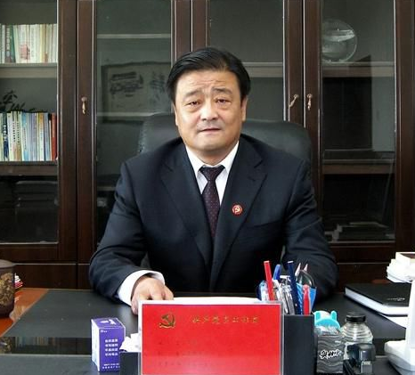 青海海西州政法委書記2日凌晨在家中墜亡