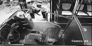 ӛ(qing)ͳ˿̧͌Ϲ܇O(jin)ҕl؈D